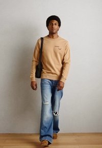 Scotch & Soda FRONT BACK ARTWORK - Sweatshirt - tannin