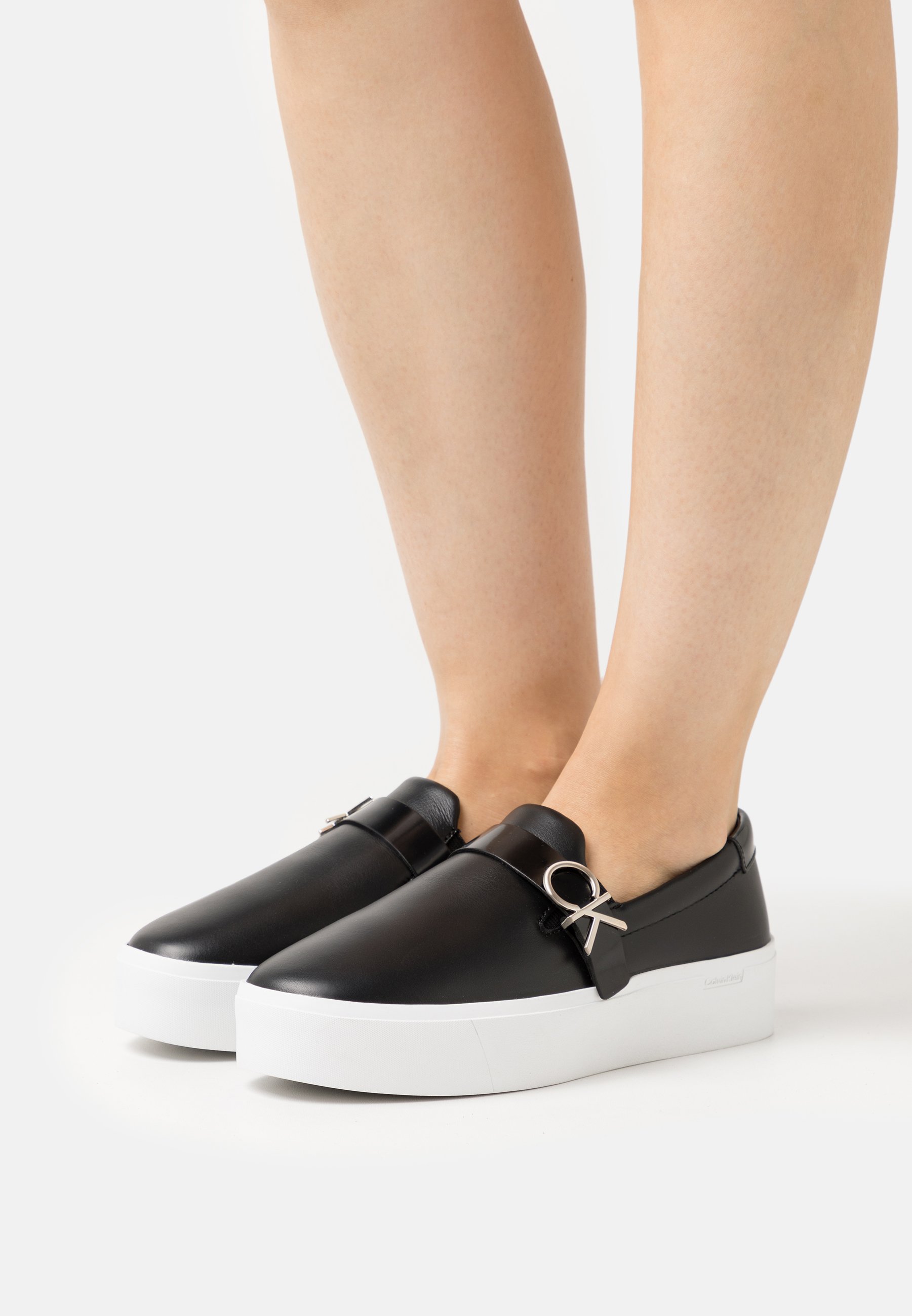 Cordelia piramide eetpatroon Calvin Klein FLATFORM CUP SLIP ON - Instappers - black/zwart - Zalando.nl