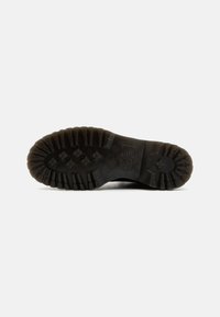 Dr. Martens JADON WEDNESDAY UNISEX - Stivaletti con plateau - black