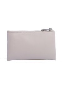 Bolsito de cuero gris claro con textura suave, de forma rectangular y cierre superior con cremallera. Diseño minimalista sin adornos adicionales.