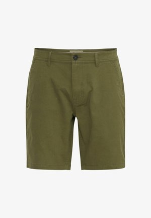 Olīvu zaļi šorti, izgatavoti no kokvilnas, ar pogu aizdari, jostu cilpiņām un vienkāršu dizainu bez redzamām rakstiem vai rotājumiem.