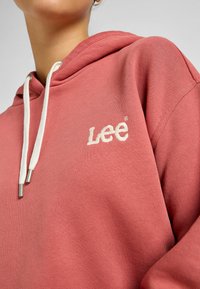 Lee ESSENTIAL HOODIE - Sudadera - cinnamon