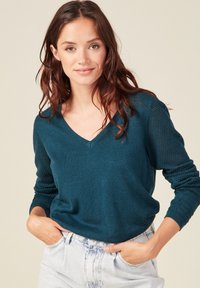 BONOBO Jeans MIT LANGEN ÄRMELN - Strickpullover - bleu canard