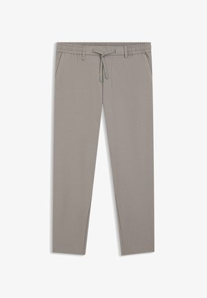 Pantaloni grigio chiaro, leggeri, con elastico in vita, chiusura con coulisse e tasche laterali; tessuto strutturato con finitura liscia.