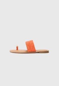 BEACHWALK - Slippers - medium red