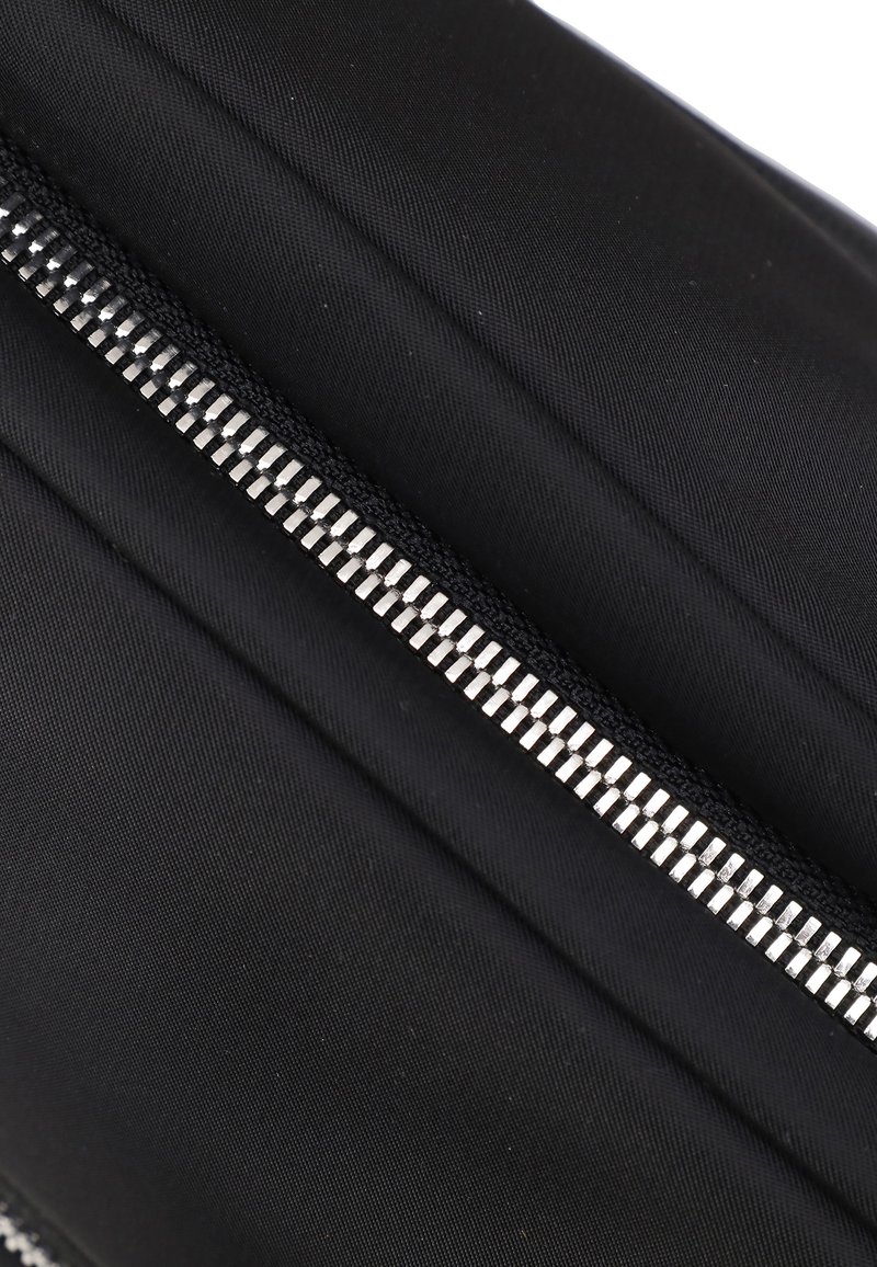 Damen Handtaschen | JOOP Jeans LIETISSIMO KAJA Umhängetasche black/schwarz - JV51876 Damen Handtaschen | JOOP Jeans LIETISSIMO KAJA Umhängetasche black/schwarz - JV51876