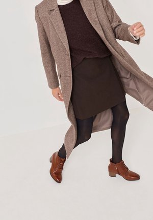 Bottines à lacets - brown