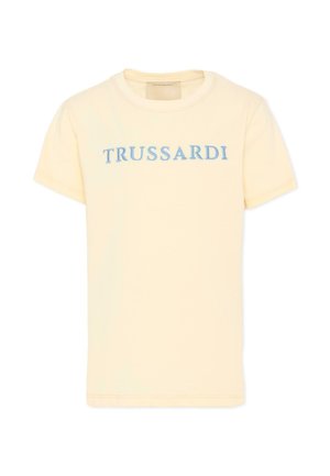 T-shirt crema a maniche corte con scritta "TRUSSARDI" ricamata in azzurro chiaro sul petto, con scollo rotondo.