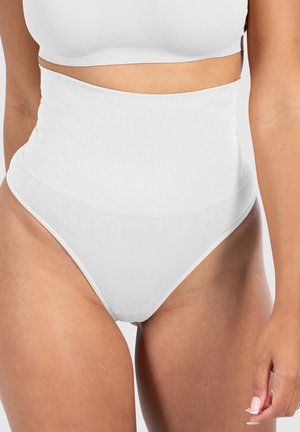 Hoge taille witte thongonderbroek gemaakt van textuurstof met diamanten patroon en naadloze randen voor een soepele pasvorm.