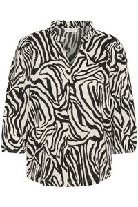 Zwart-wit zebra print blouse. Heeft een v-halslijn, driekwart mouwen en een textuurstof met een rimpel-kraagdetail.