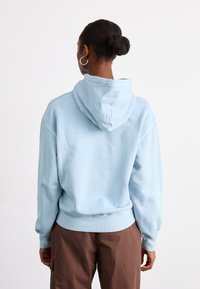 Carhartt WIP HOODED NELSON - Bluză de molton - dusty ice