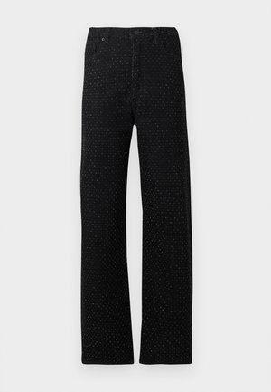 Pantalones de mezclilla negros con un diseño de pierna recta, que presentan un patrón texturizado de pequeños puntos y cinco bolsillos, incluyendo frontales y traseros.