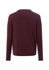 Bordeaux sweater met lange mouwen, ronde halslijn en een gladde textuur. Eenvoudig ontwerp, geribbelde zoom en schouderaccenten.