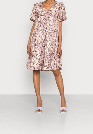 Vardagsklänning - purple