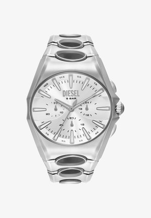 Reloj de pulsera Diesel plateado con esfera redonda, tres subesferas, marcadores de hora gruesos y una correa metálica con recortes ovalados.