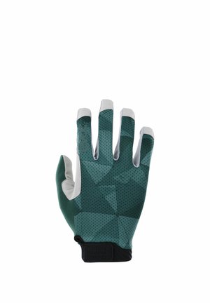 Grüner und weißer atmungsaktiver Sporthandschuh mit schwarzem verstellbarem Handgelenksriemen, zeigt den Handrücken mit geometrischem Muster und kleinen Perforationen.