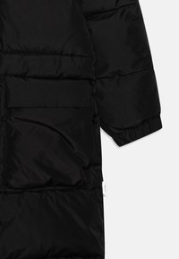 Reima KUMPULA UNISEX czarny