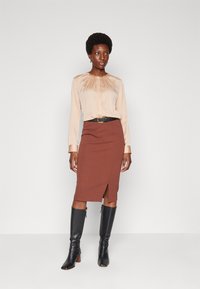 BOSS BANORAH - Camicia - light/pastel brown