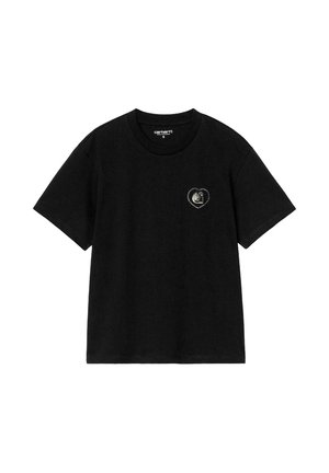 T-shirt in cotone nero con maniche corte, scollo a girocollo e una piccola grafica a forma di cuore con una lettera sul lato sinistro del petto.