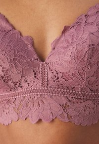 Hunkemöller SHILOH  mauve