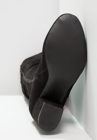 XTI Botas - black