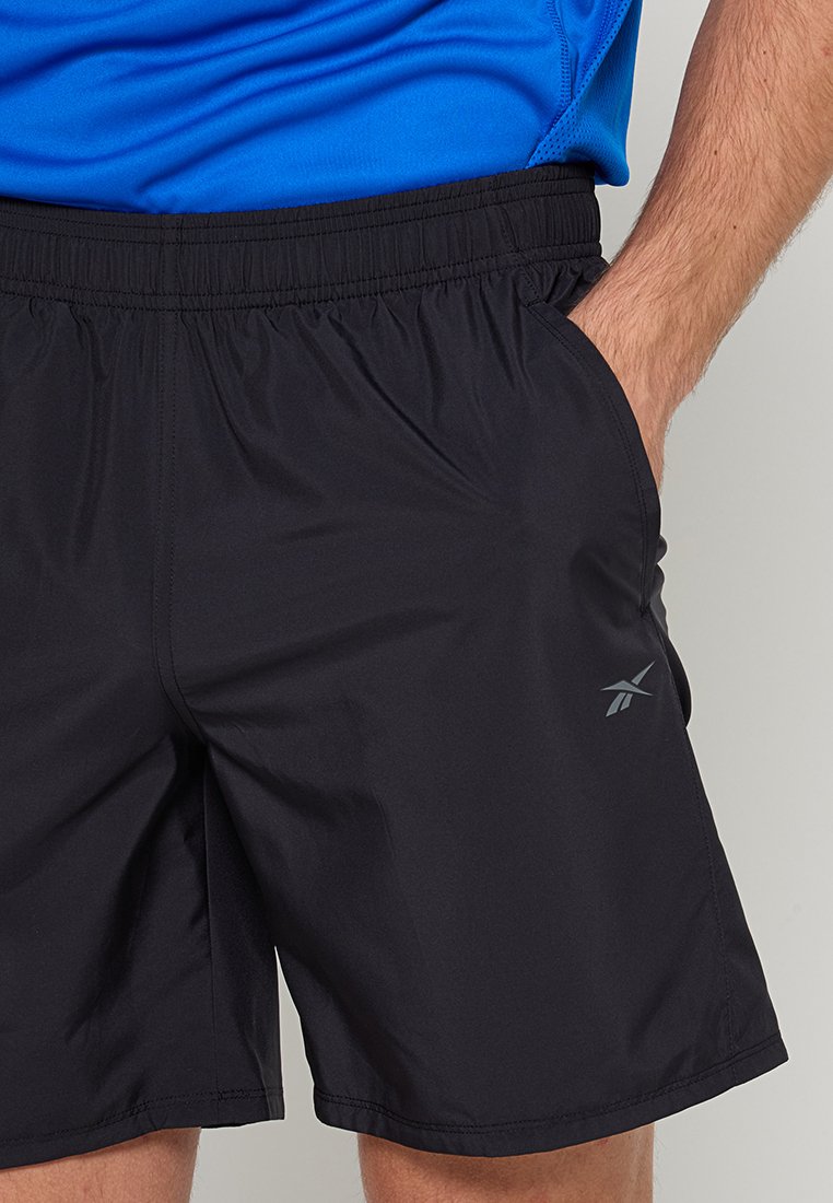 Kurze Sporthose