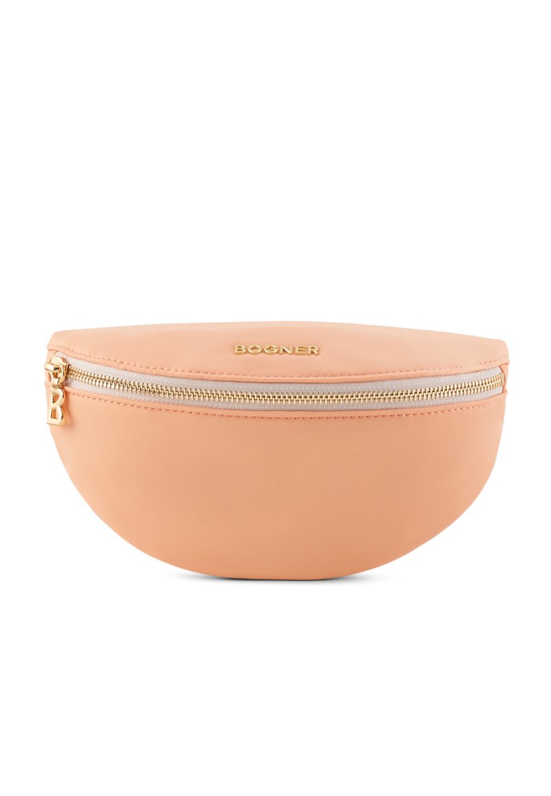 Borsa color pesca con forma arrotondata, texture in pelle liscia, chiusura con zip dorata e logo impresso sul davanti.