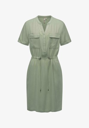 Lys grønn kortermet kjole med krage, to brystlommer, snor i midjen, og et mykt, pustende stoff.