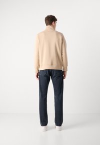 GANT REG SHIELD HALF ZIP  - Sweater - dry sand