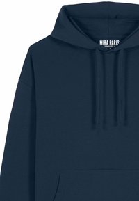 Felpa blu navy realizzata in morbido tessuto, con tasca frontale, cappuccio regolabile con cordoncino e polsini a costine. Etichetta con la scritta "MIRA PARIS."
