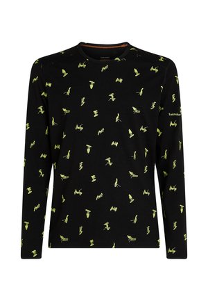 Camiseta negra de manga larga con un patrón de figuras esquiando en verde neón por todo el tejido. Confeccionada en una tela suave, cuenta con cuello redondo y corte regular.