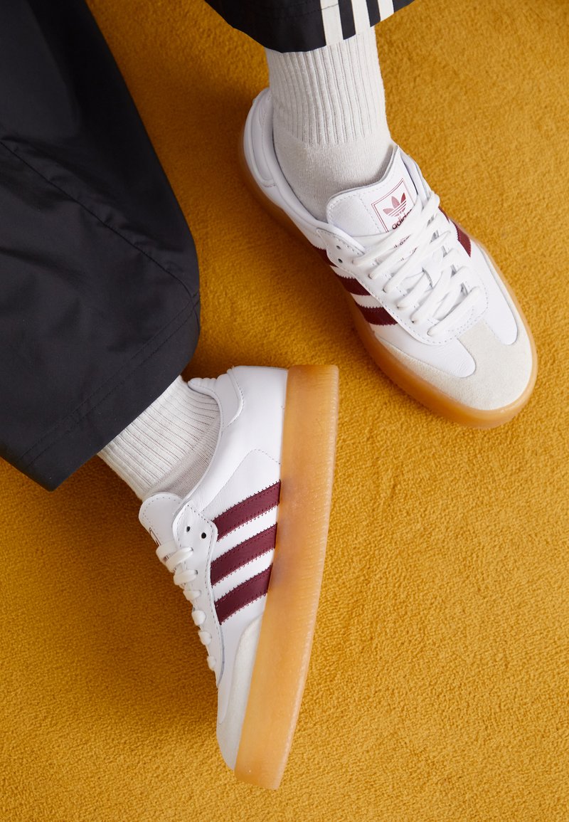 adidas Originals SAMBAE W - Trainers - footwear white/shadow red/off white/ white - Zalando.ie