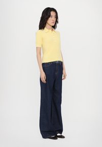 Marella DISTEL - Bluză polo - giallo