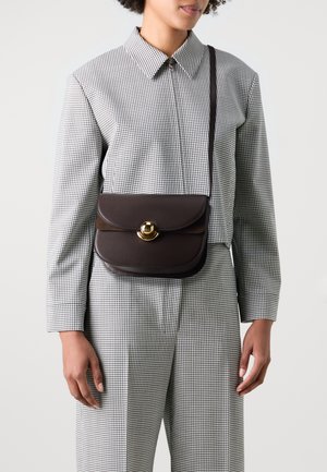 Furla SFERA - Cross body bag - cioccolato