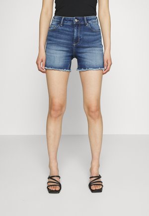 ONLBLUSH LIFE MID RAW - Jeansshorts - medium blue denim