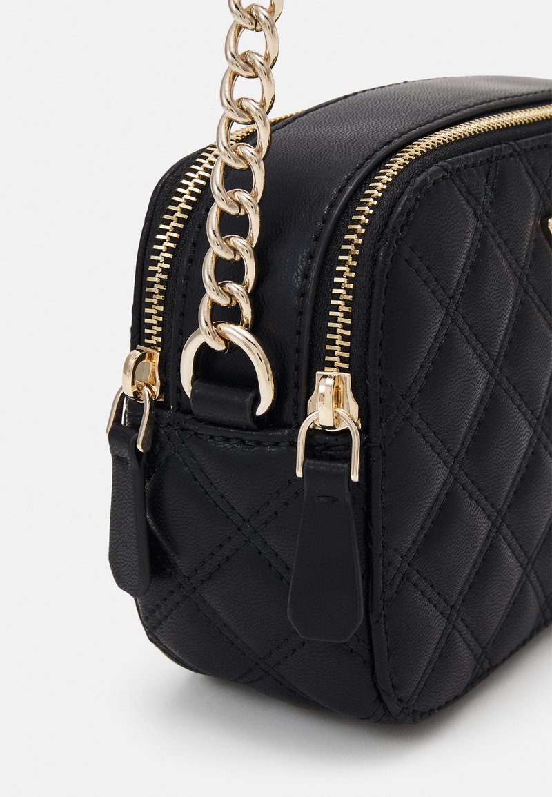 Sac Bandoulière GUESS Giully Camera Bag - Couleur Apricot Cream, Neuf Avec étiquettes, 100% PU