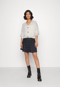 Viamalina V Neck S L Midi Dres Birch