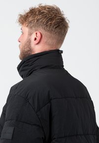 Calvin Klein OVERSIZED - Zimní bunda - black