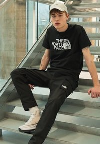 The North Face ANTICLINE PANT - Kapsáče - black