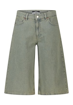 Denim shorts met hoge taille en wijde pijpen in vervaagd groen, met knoop aan de voorkant, ritssluiting, riemlussen en een ontwerp met vijf zakken.