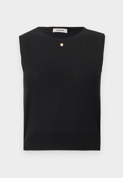 Haut noir sans manches en maille avec col rond et petit emblème carré doré sous l'encolure, étiqueté Sandro.