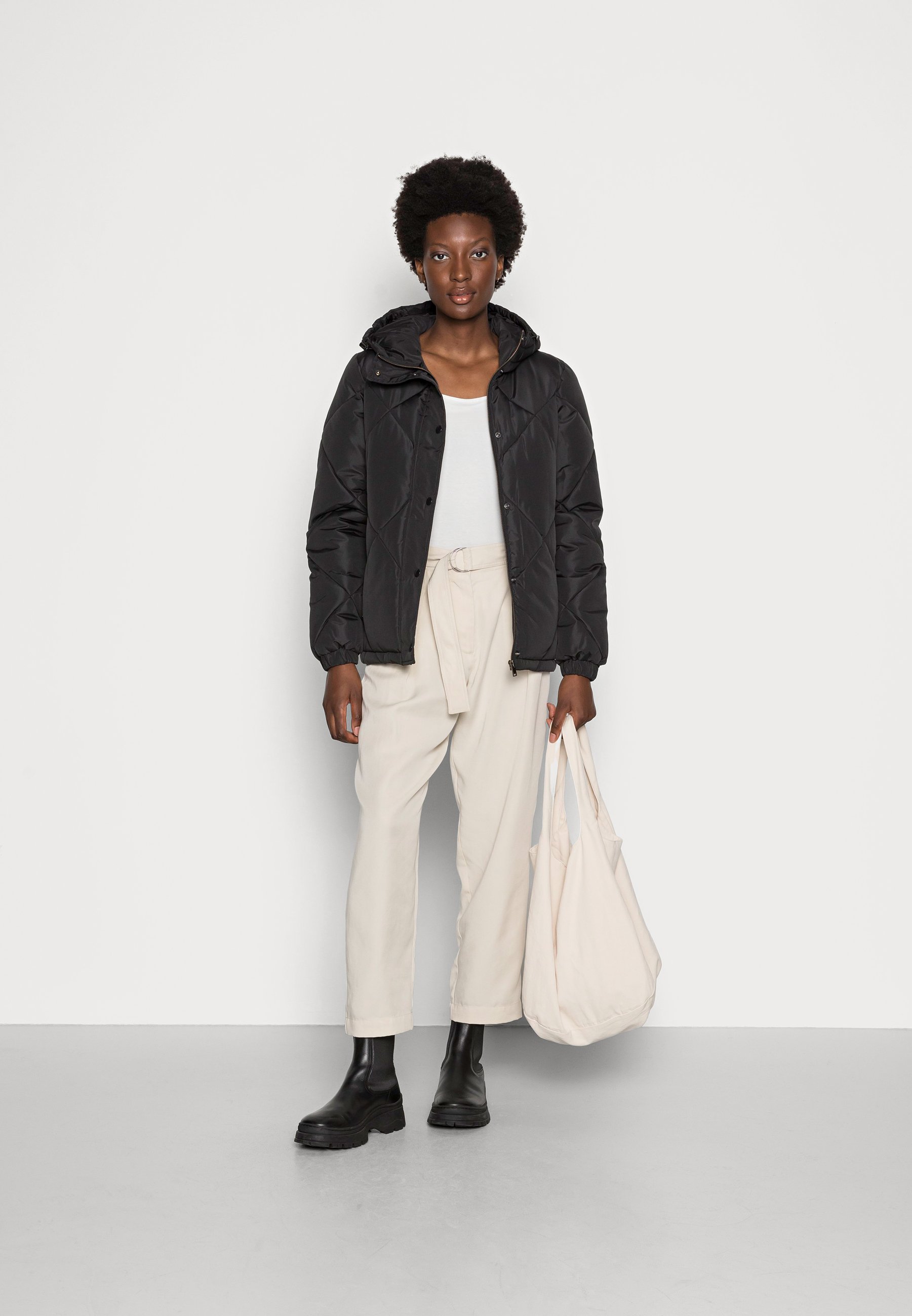 Selected Femme SLFMONIKA PUFFER JACKET - Winter jacket - black -  Zalando.co.uk