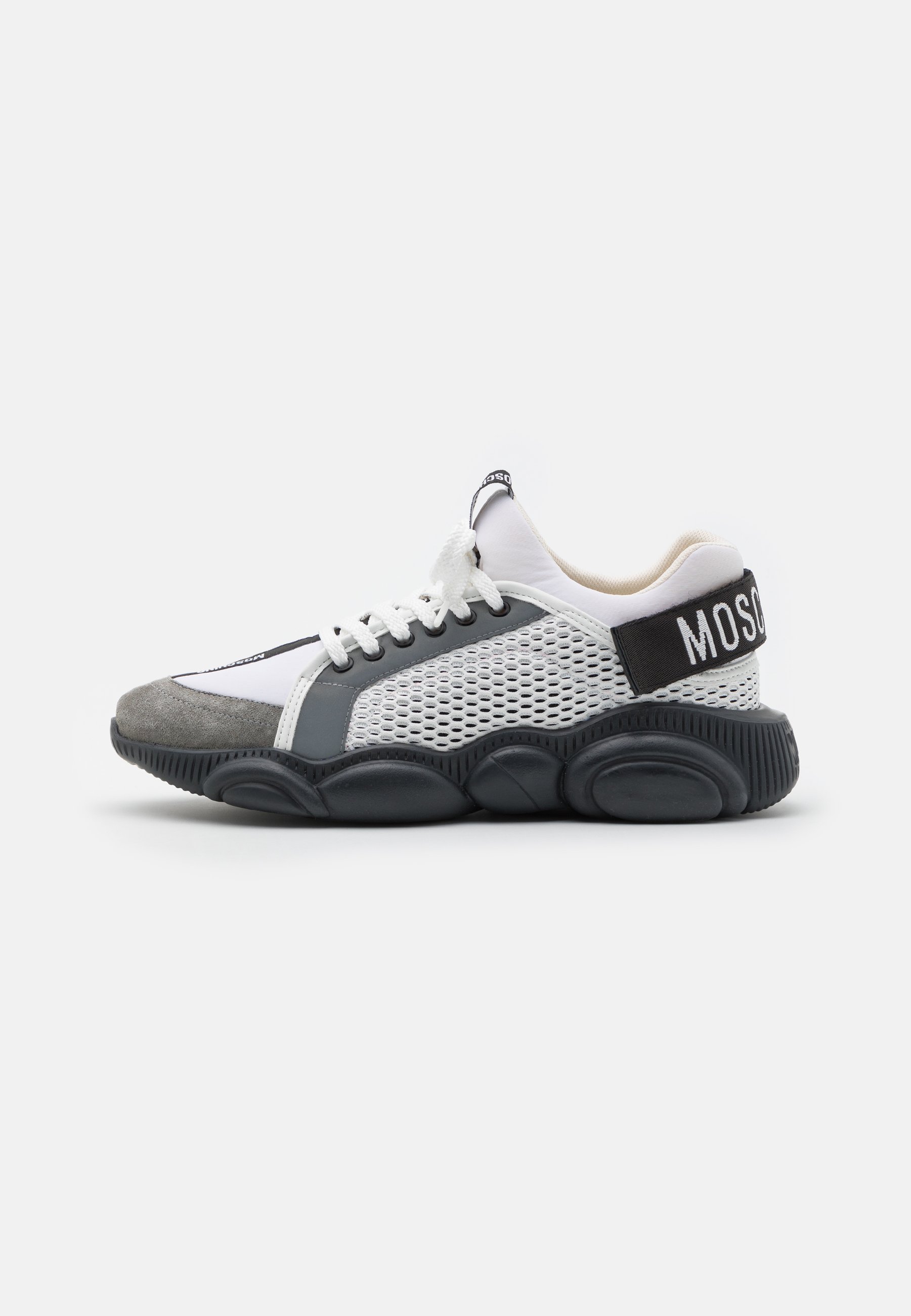 mens moschino shoes