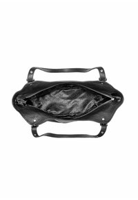 Czarna skórzana torba na ramię z teksturowanym wykończeniem, zamykana na zamek błyskawiczny, z dwiema rączkami. Wnętrze wykończone czarną pikowaną podszewką z delikatnym wzorem.