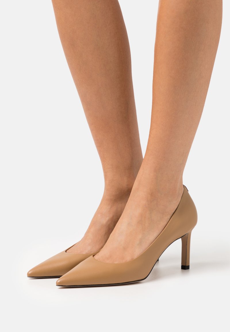 BOSS Klassieke pumps medium beige/bruin Zalando.nl