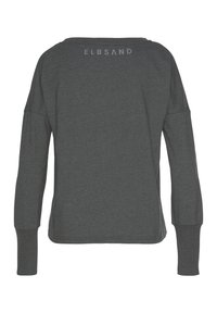 Graues Langarmshirt mit lockerer Passform. Verfügt über einen runden Ausschnitt und das Wort "ELBSAND" in hellgrau auf dem Rücken gedruckt.