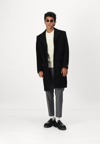 Lacoste Klassikaline mantel - noir