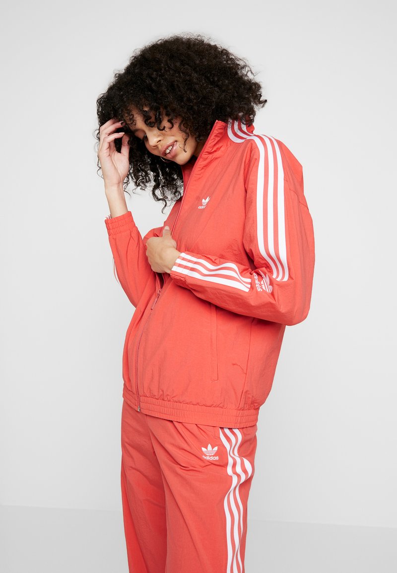 adidas originals sports inspired