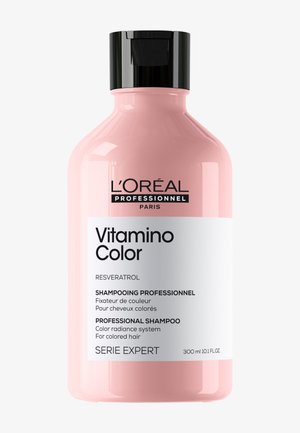 Pink flaske med L'Oréal Professionnel Vitamino Color shampoo, 300 ml, til farvet hår med resveratrol, Serie Expert linje.