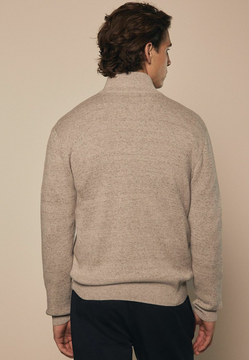 Next Pullover - neutral